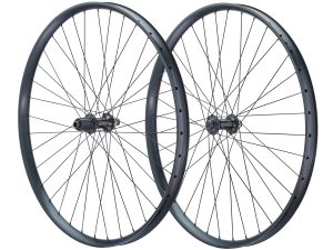 29″ EM34 Schwarz – MTB-Systemlaufradsatz only Disc