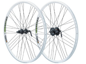 26 Zoll Quattro X 9x4 Nabendynamo Weiß V-Brake
